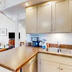 Sierra Park Villas 11 C